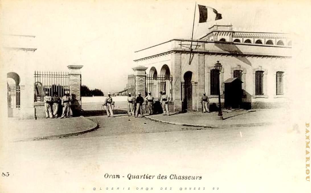 CA de- 001- Casernes des Chasseurs- Bd Andrieux.jpg